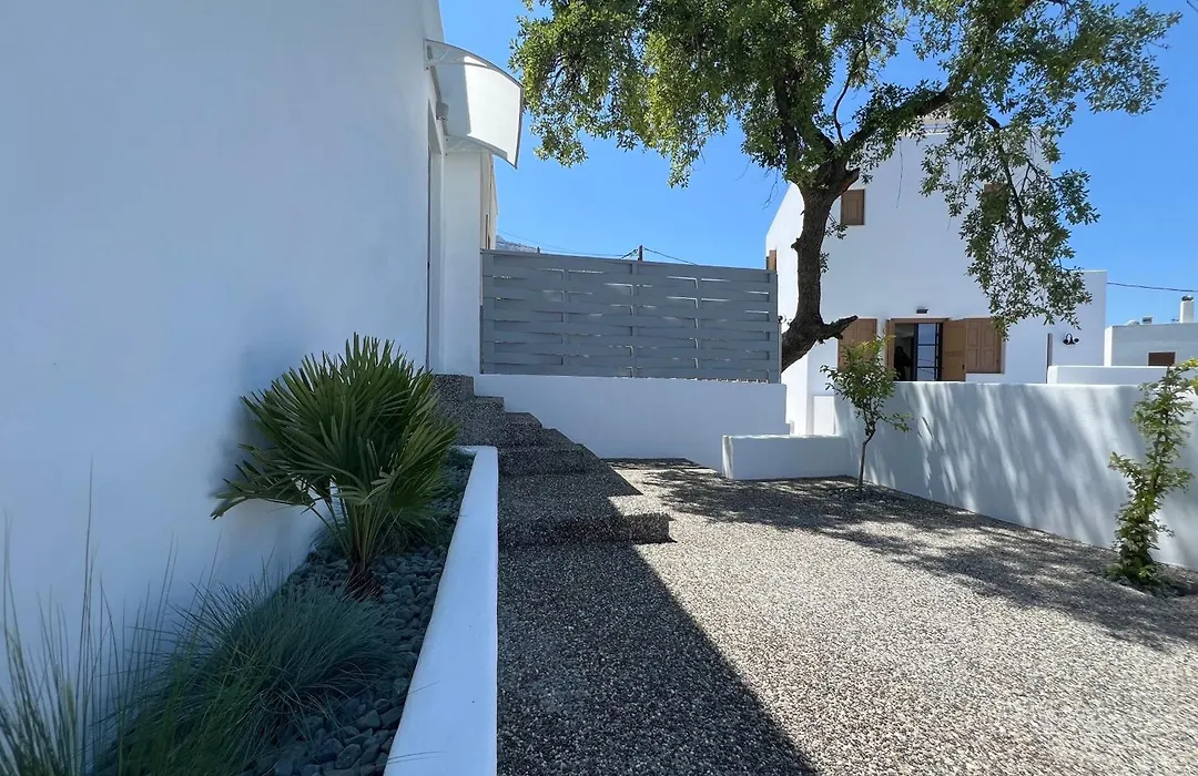 Moeses House-1