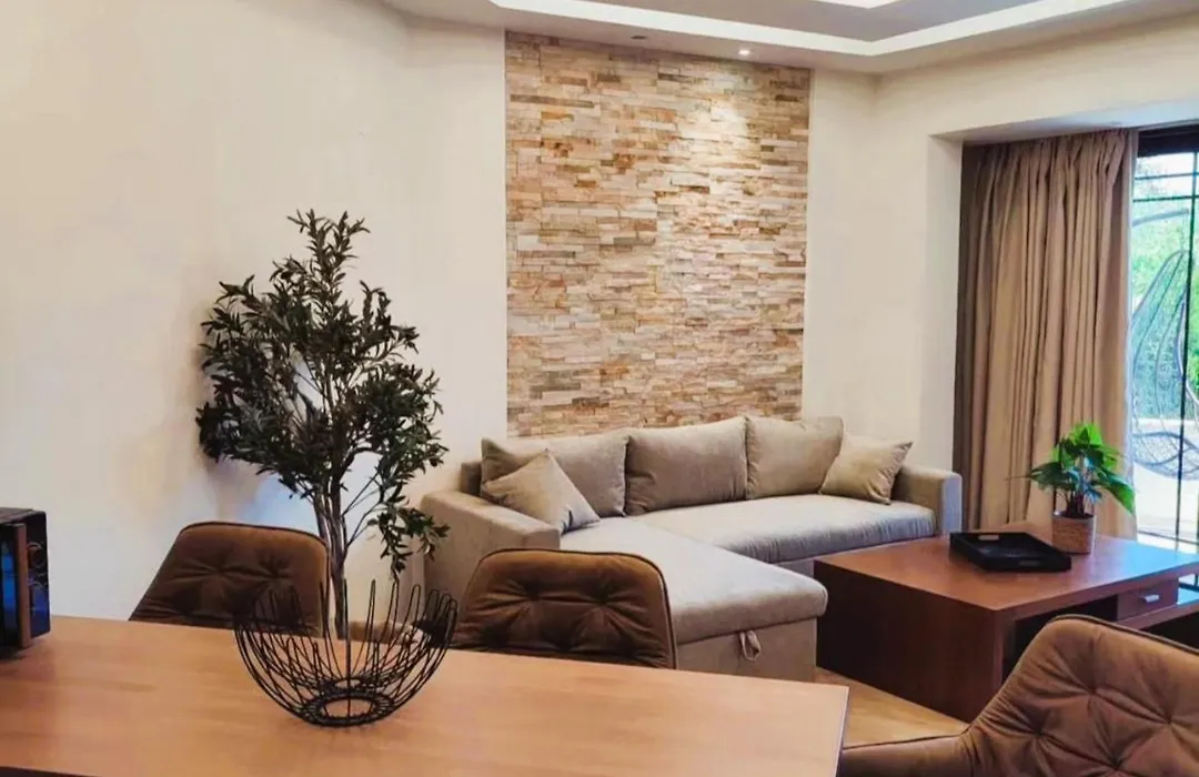 Casa Lyristis-1