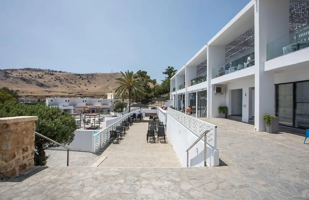 Aiora Aqua Resort-1