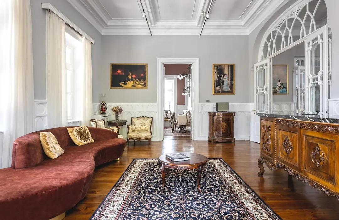 Victoria Mansion A Luxurious Neoclassical Experience-1