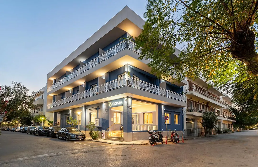 Sonia Hotel & Suites - Adults Only-1