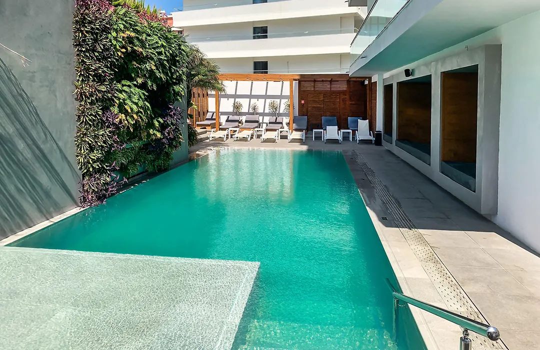Manousos City Hotel-1