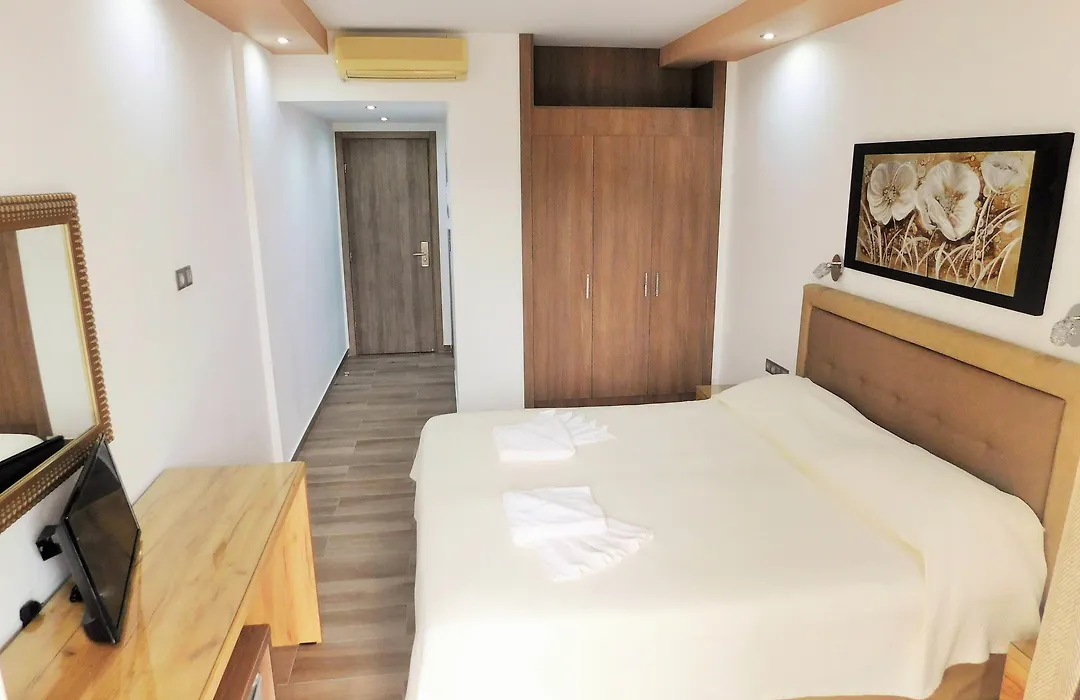 Sunshine Hotel Lardos-1