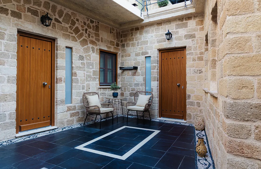 Chateau Anax Luxury Suites-1