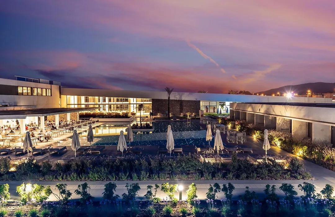 Gennadi Grand Resort-1