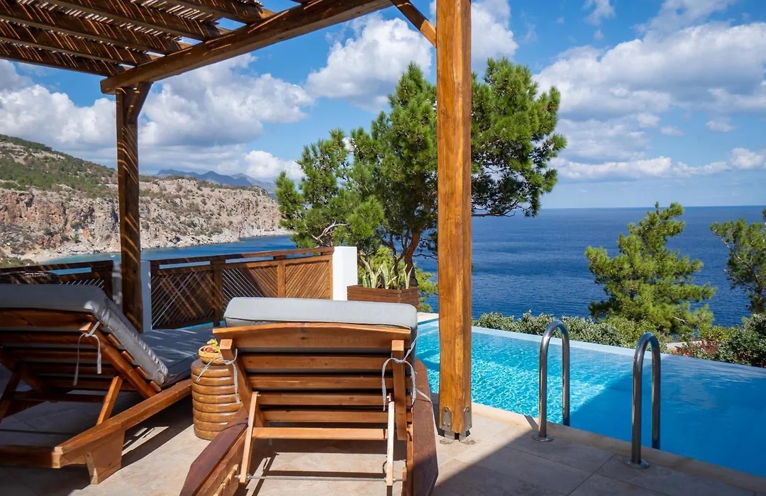Akropolis Village Complex Of Luxury Residence-1