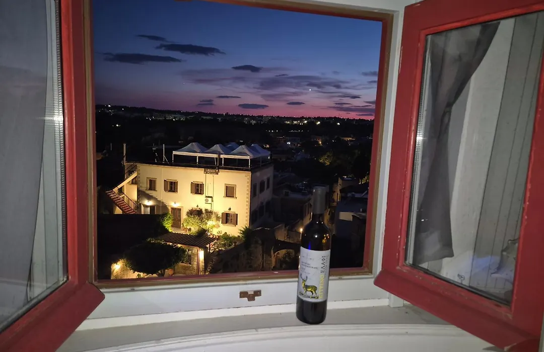 A Medieval Windmill Tower 2Bedrooms In The Heart Of Old Town With Magnificent Panoramic Seaview And Cityview-1