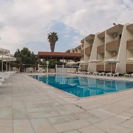 Hotel Golden Days-3
