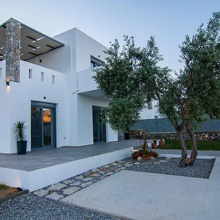 Livis Luxury Villa-3