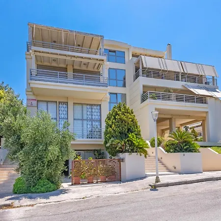 Couple'S Getaway , Modern Amenities & Sophisticated Style-2