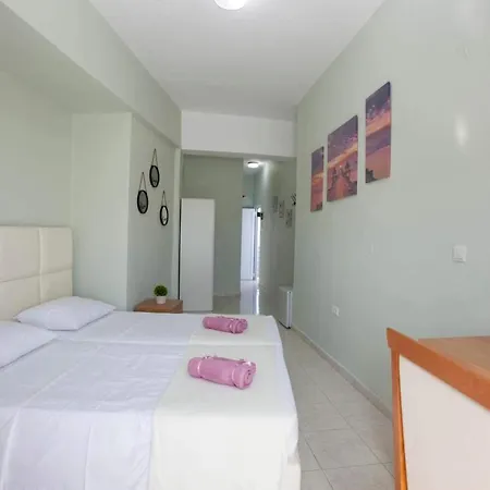 Solsidan Rooms-2