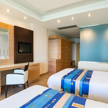 Konstantinos Palace-3