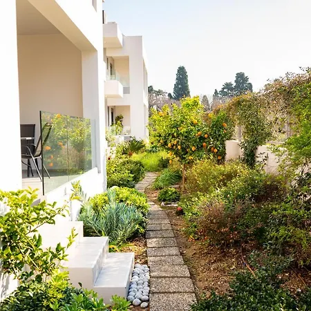 Lilium Apartment-3