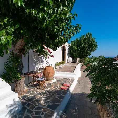 Casa Angelina Lindian House With Large Garden-2