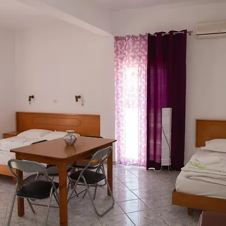 Sea Breeze 2 Apartments-3