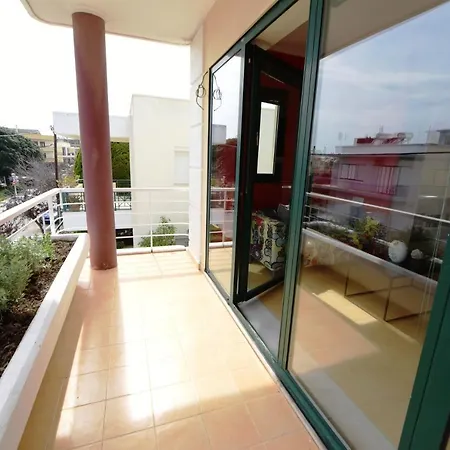 Cosy Apartment For Couples!-2