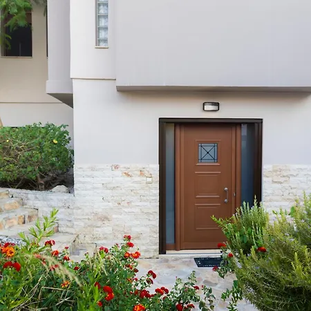 Lila'S City House With Parking-3