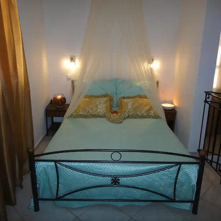Captain's Suites-3