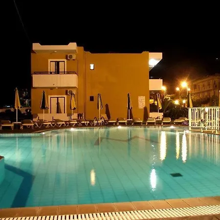 Manolis Studios-3