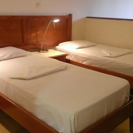 Captain Yiannis Studios & Apartments-3