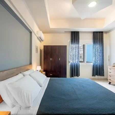 Townhall Apartment'S-2