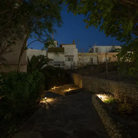 Lila'S City House With Parking-2