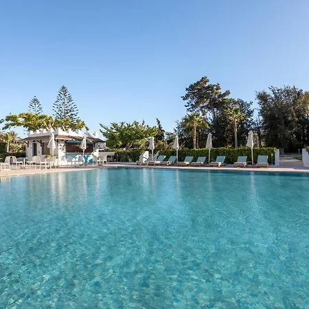 Oceanis Beach & Spa Resort-3