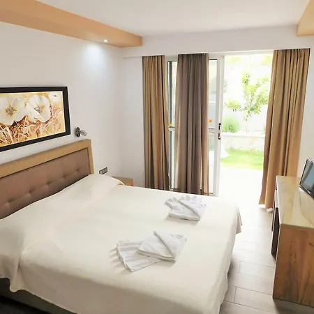Sunshine Hotel Lardos-3