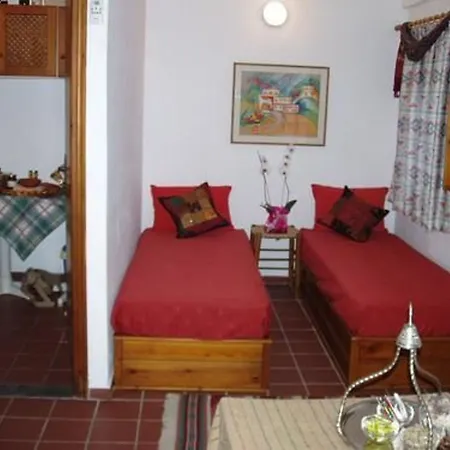 Maris Lindos Suites & Apartments-2