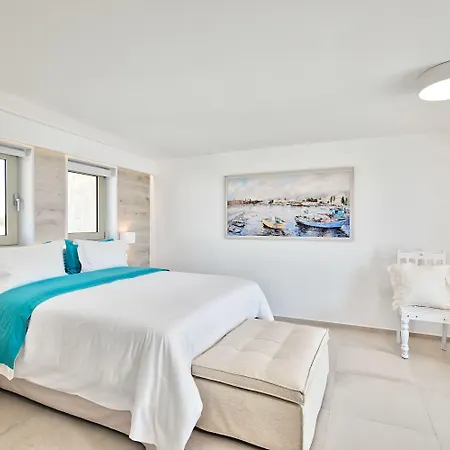 White Pearls Luxury Suites - Adults Only-3
