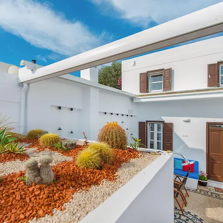 Lindos Allure Villa With Jacuzzi And Acropolis View!!!-3