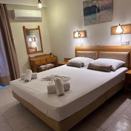 Paradise Hotel-3