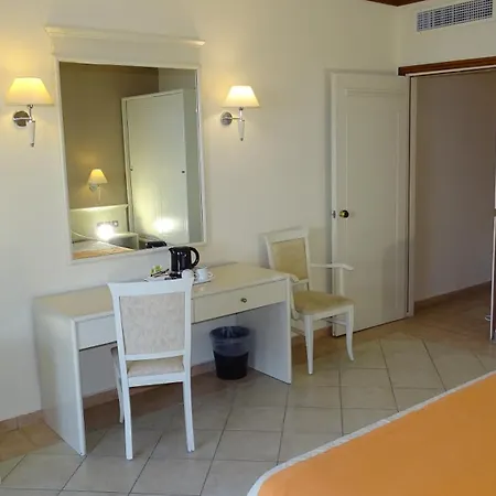 Kipriotis Aqualand Hotel By Anayia All Inclusive Resorts-3