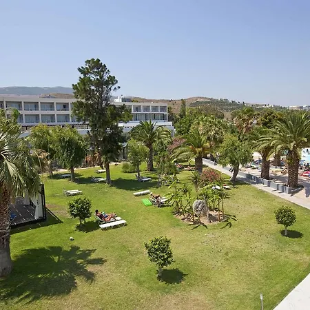 Sun Palace Hotel Resort & Spa-2