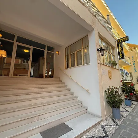 Florida Hotel & Apartments - Adults Only-2