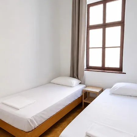 Rhodes Youth Hostel (Adults Only)-2