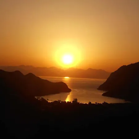 Symi Sunshine Apartment-2