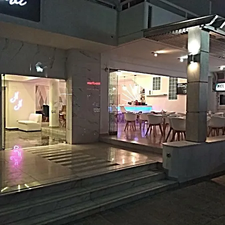 Helena Hotel-2
