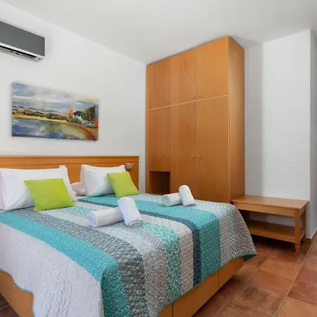 George'S Villas-3