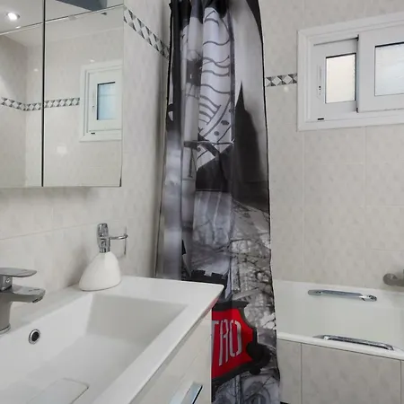 S&A Amazing Sea View Apartment-3