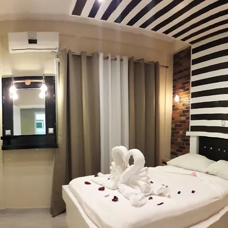 Jz Boutique Apartments-2