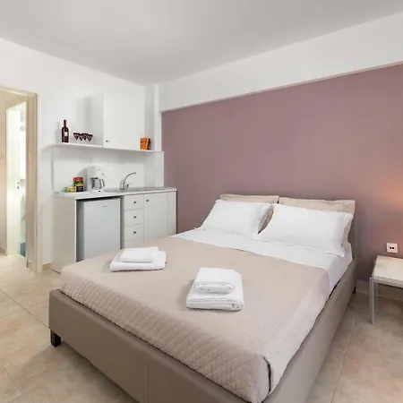 Astoria Studio 2, Rhodes City Center - Brand New Bathroom-3
