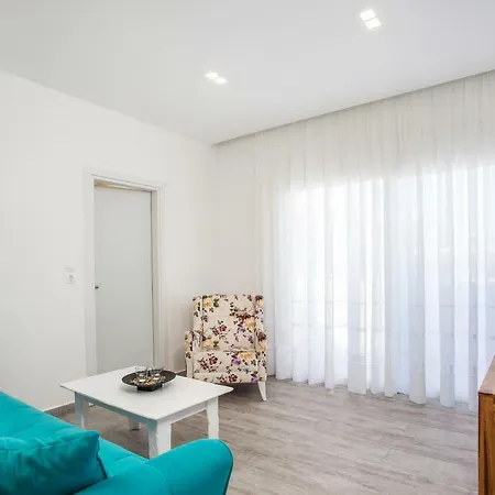 Ammos Luxury Suites-2