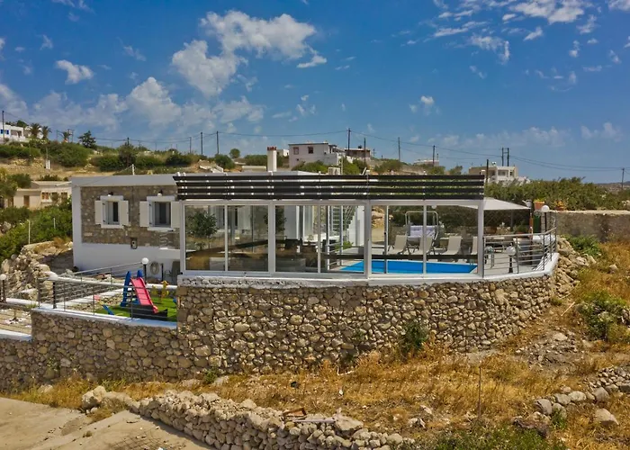 Serenity Villa Lakki 
