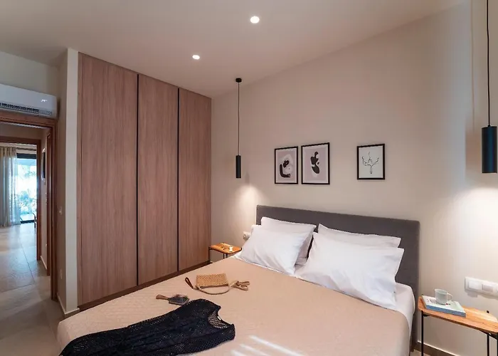 Pet friendly Lucian City Apartments Rhodes City