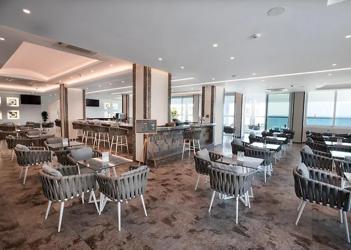 Hoteles de Playa en Rhodes City 