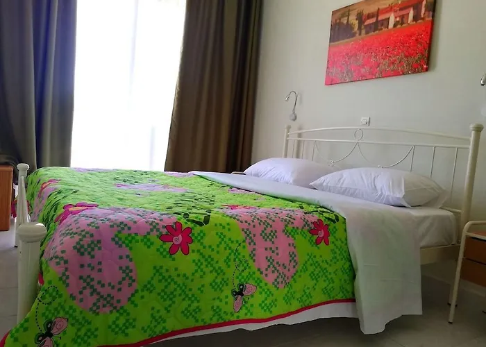 Ivory Hotel Theológos
