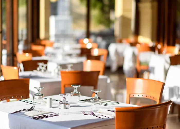 Hoteles de Lujo en Rhodes City cerca de Palacio del Gran maestre de los caballeros de Rodas