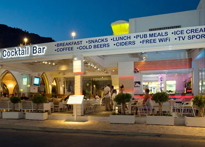Pefkos Beach Studios & Apartments Πεύκος