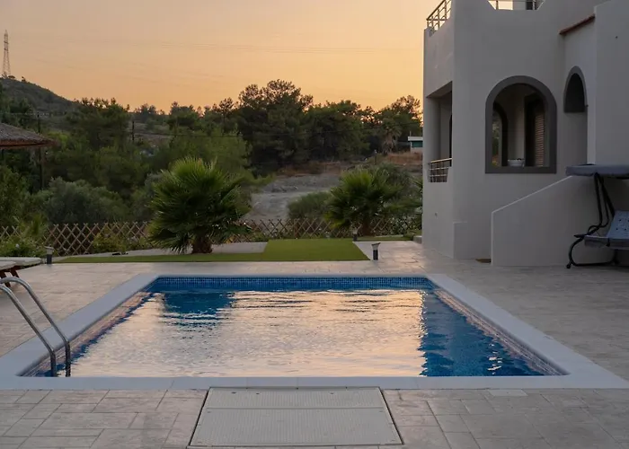 El Privado Sun'S Reach Villa Tsairi